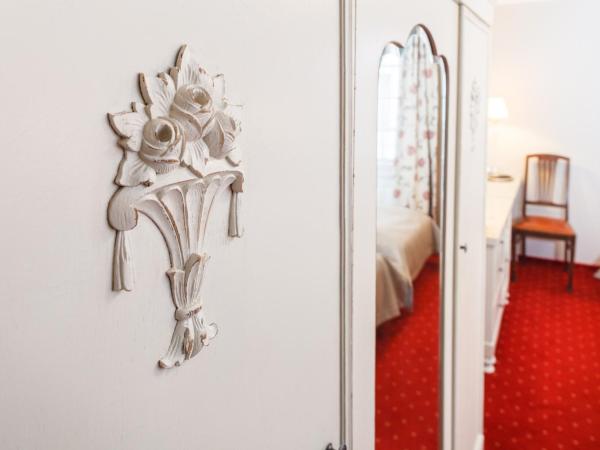 Hotel Czarna Róża : photo 7 de la chambre chambre lits jumeaux