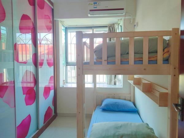 都市小憩青旅 : photo 6 de la chambre chambre double Économique