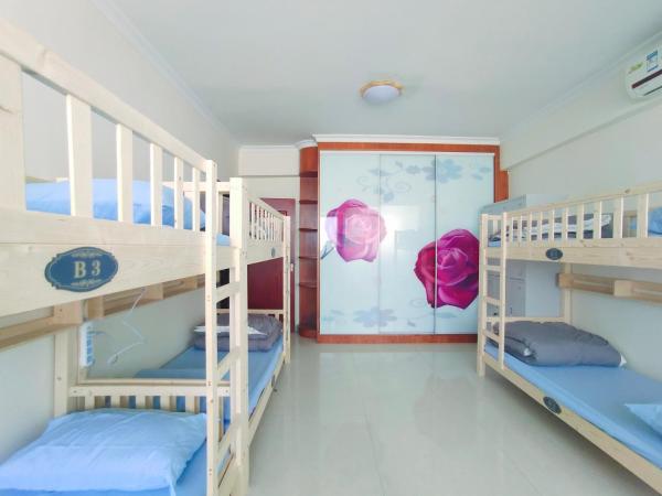 都市小憩青旅 : photo 2 de la chambre lit dans dortoir pour femmes de 6 lits