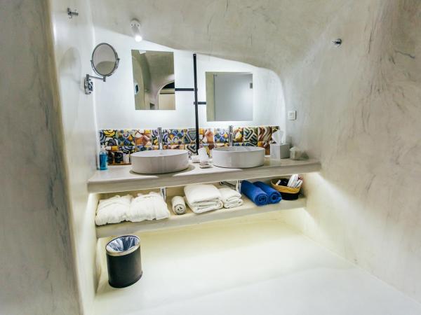 Edem Boutique Hotel : photo 9 de la chambre exclusive cave suite with sea view terrace & hot tub