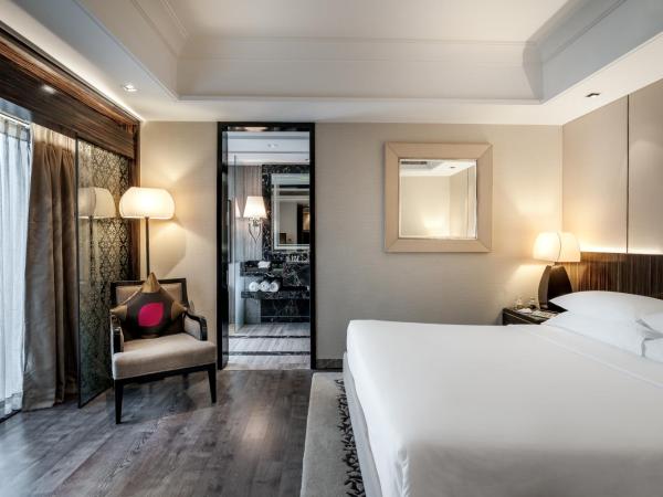 Hyatt Ahmedabad : photo 2 de la chambre suite avec salon