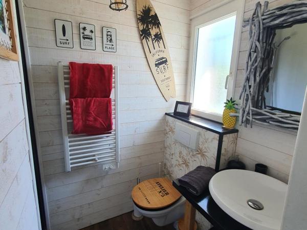 Villa Caraîbes : photo 7 de la chambre chambre double - vue sur piscine