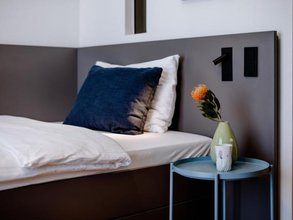 THE FLAG Meiller Gärten : photo 2 de la chambre chambre simple