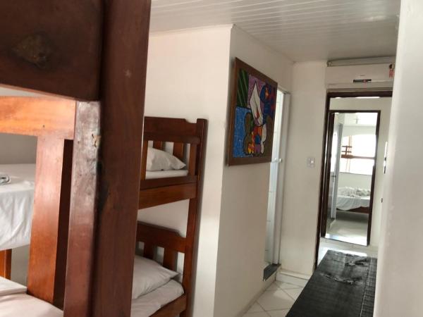 Pousada Suítes Do Pelô : photo 3 de la chambre chambre quadruple avec climatisation