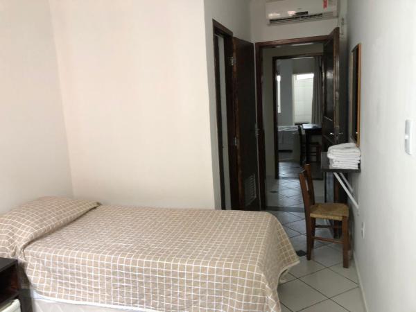 Pousada Suítes Do Pelô : photo 1 de la chambre chambre lits jumeaux climatisée