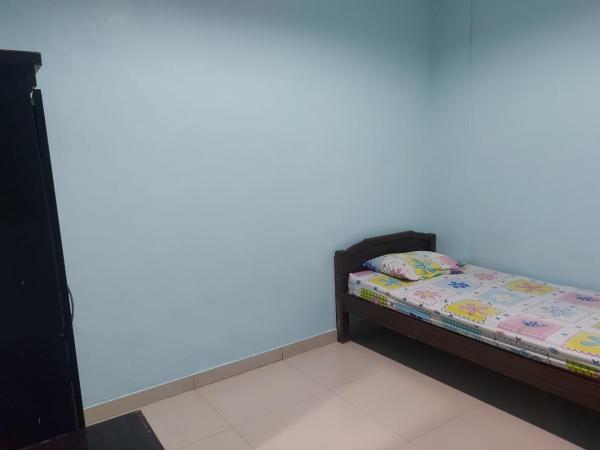 Kabin Kapsul Kayu Jati V Jakarta - Male Only : photo 3 de la chambre chambre simple