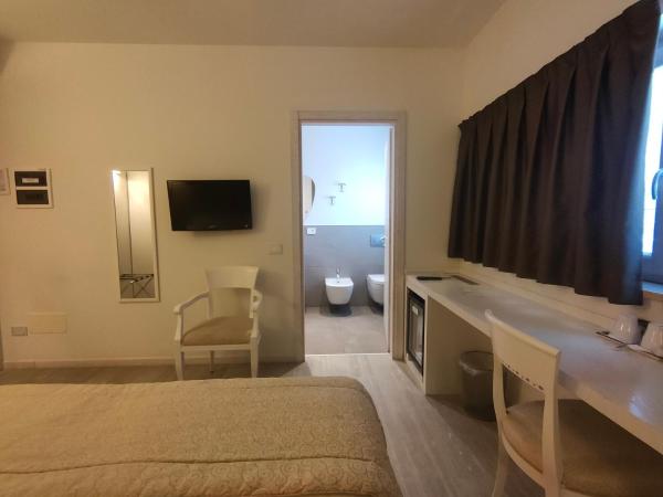 Nuova Opera Rooms : photo 2 de la chambre chambre double ou lits jumeaux - vue sur ville