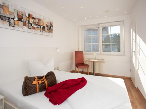 Relax Hotel & SPA Stuttgart : photo 6 de la chambre chambre simple standard