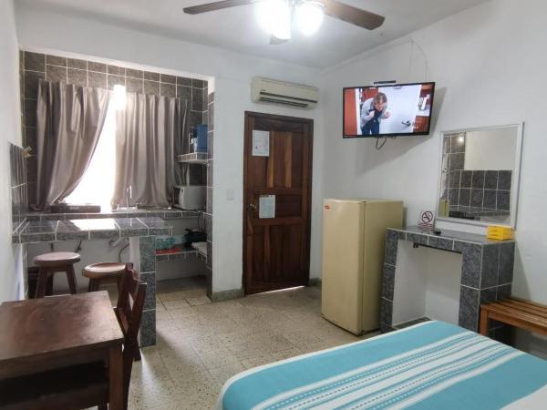 Hotel Hortencia : photo 5 de la chambre chambre deluxe