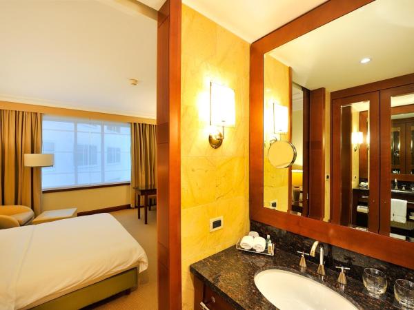 Regent Warsaw Hotel : photo 1 de la chambre chambre lit king-size deluxe