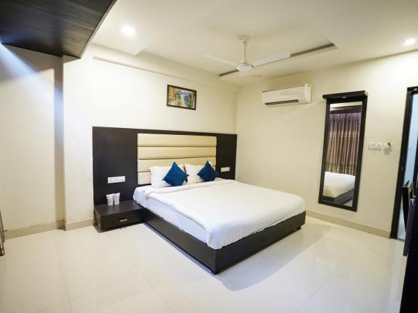 Hotel Suryansh : photo 7 de la chambre chambre familiale