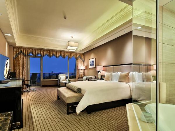 InterContinental Sancha Lake, an IHG Hotel : photo 5 de la chambre chambre lit king-size classique - vue sur montagne