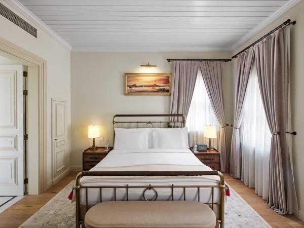 Six Senses Kocatas Mansions : photo 1 de la chambre suite lit king-size avec cour