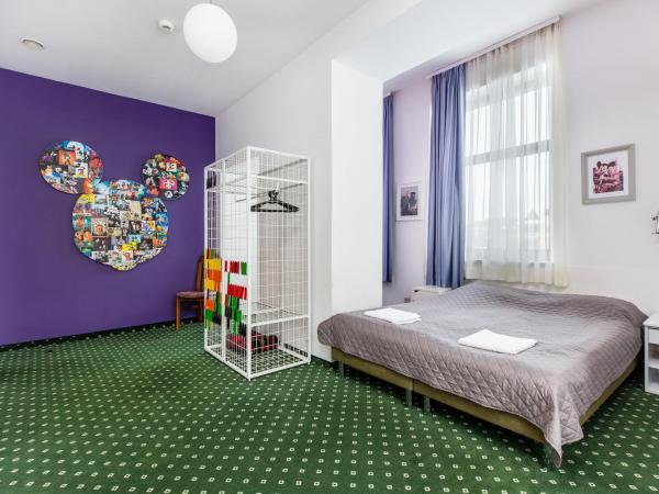 Willa Excelsior : photo 1 de la chambre chambre quadruple avec salle de bains privative