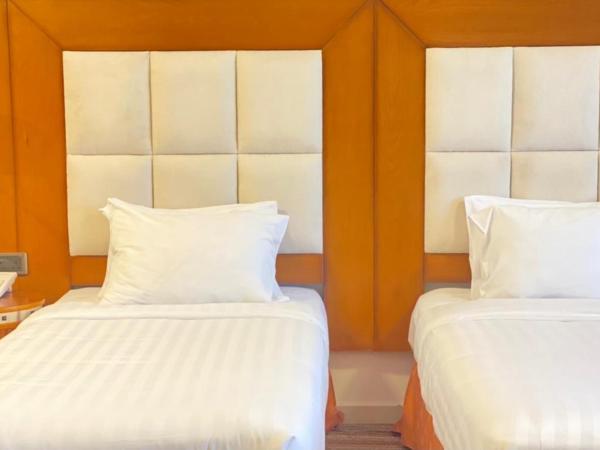 The Palace Hotel - فندق القصر : photo 1 de la chambre chambre lits jumeaux standard