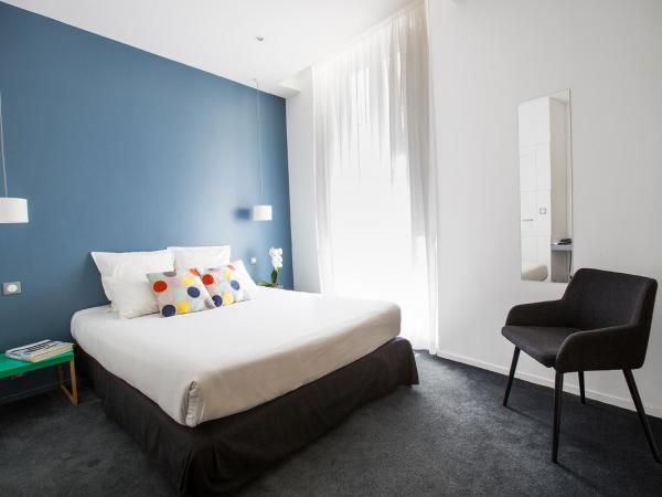 Hôtel La Cour Carrée Bordeaux Centre : photo 6 de la chambre chambre double confort