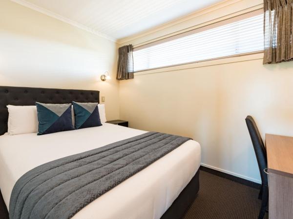 Suncourt Hotel & Conference Centre : photo 10 de la chambre executive two bedroom lakeview suite