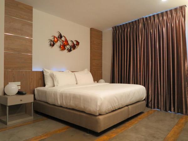 V20 Boutique Jacuzzi Hotel - SHA Extra Plus : photo 1 de la chambre chambre deluxe