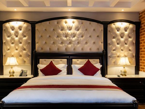 Hotel Pabera Heritage Boutique : photo 10 de la chambre suite lit king-size