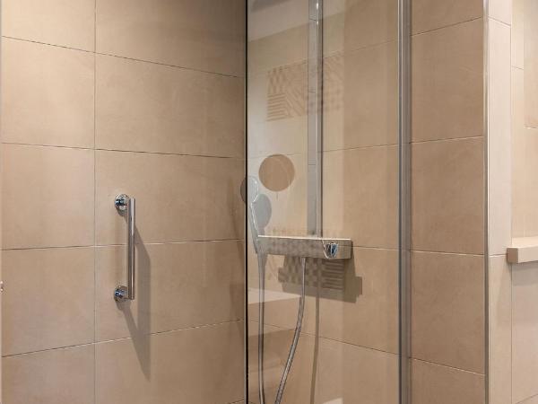 Hilton Garden Inn Le Havre Centre : photo 8 de la chambre suite lit king-size - accessible aux personnes à mobilité réduite