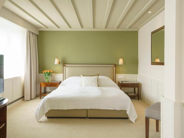 Suvretta House : photo 1 de la chambre chambre double ou lits jumeaux deluxe - vue sur lac