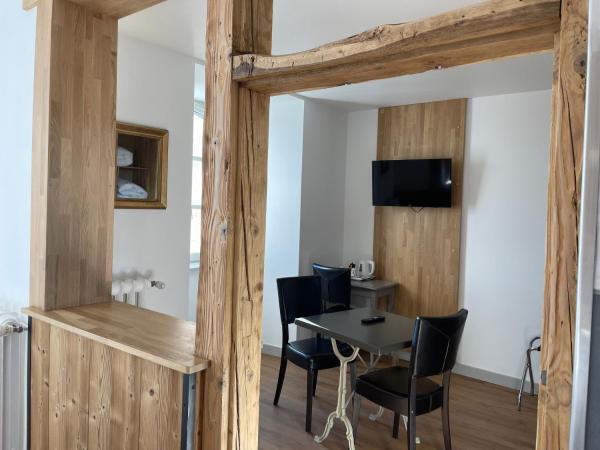 Logis Hôtel Ancien Grand Séminaire : photo 4 de la chambre chambre double supérieure