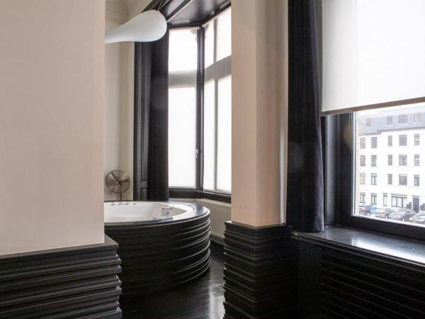 B&B Suites FEEK : photo 5 de la chambre suite lit king-size