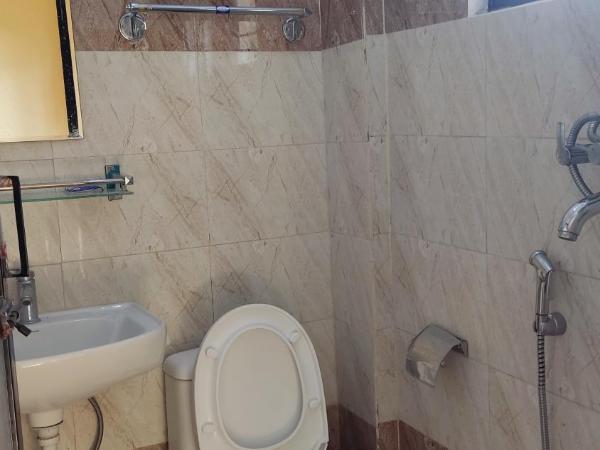 Jungle Front Lodge : photo 4 de la chambre chambre double – vue sur lac