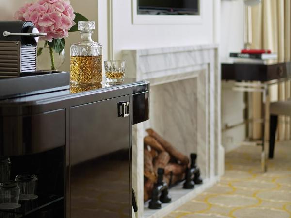 The Langham Hong Kong : photo 7 de la chambre chambre king-size de luxe - vue sur la ville