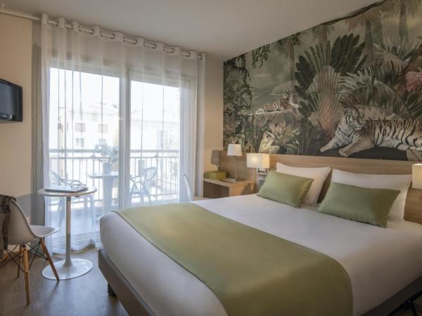 Hotel Chambord : photo 1 de la chambre chambre double supérieure