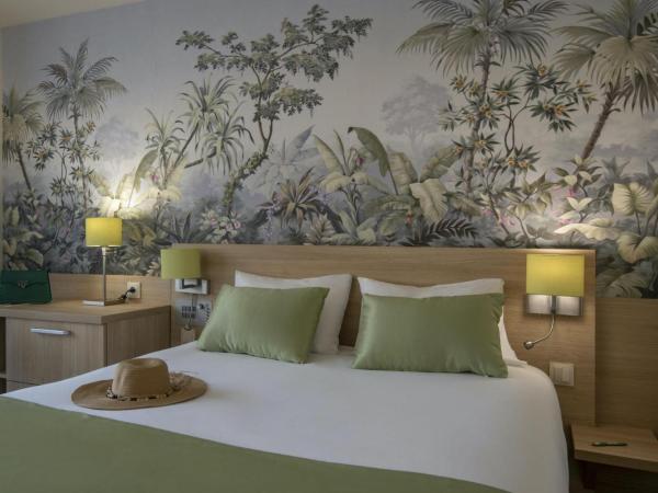 Hotel Chambord : photo 3 de la chambre chambre double supérieure