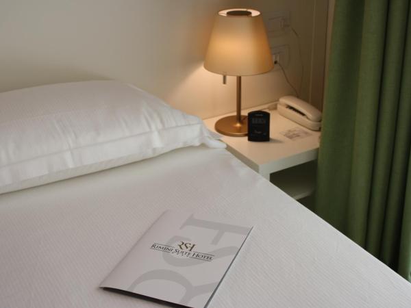 Rimini Suite Hotel : photo 9 de la chambre chambre double de luxe 