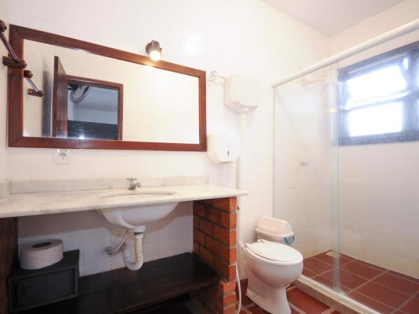 Che Lagarto Hostel Búzios : photo 4 de la chambre lit dans dortoir mixte de 6 lits