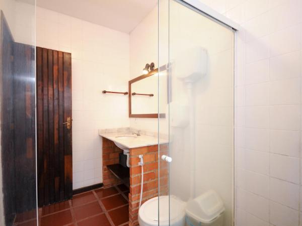 Che Lagarto Hostel Búzios : photo 5 de la chambre lit dans dortoir mixte de 6 lits