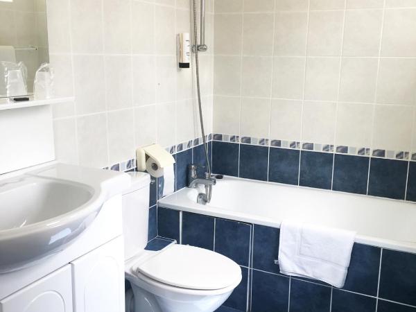 Hôtel le Thurot : photo 8 de la chambre chambre double avec salle de bains privative