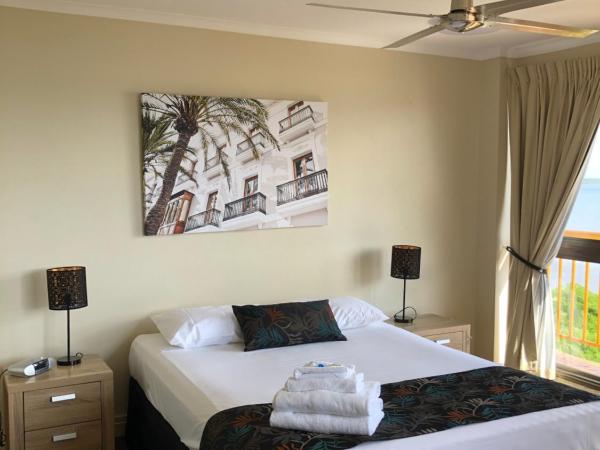 Coral Towers Holiday Suites : photo 4 de la chambre appartement de grand standing avec vue sur océan 