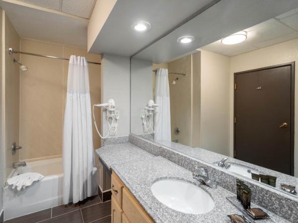 Wingate by Wyndham Memphis East : photo 1 de la chambre chambre double avec 2 lits doubles