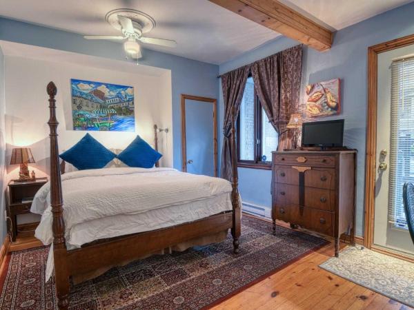 La Loggia Art B&B : photo 1 de la chambre chambre double avec salle de bains privative