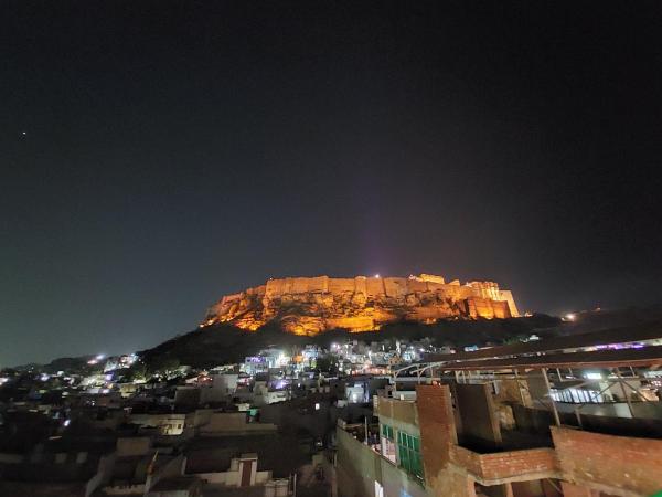 Blue Stay Jodhpur : photo 9 de la chambre chambre simple avec balcon