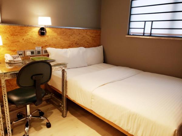 IND Hotel : photo 3 de la chambre ind econ double room