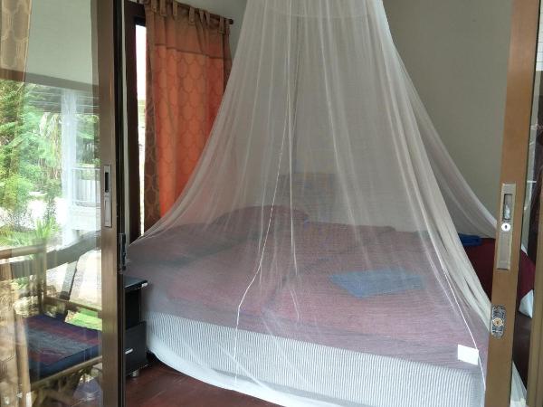 Lanta Fa Rung Beach Resort : photo 10 de la chambre bungalow avec ventilateur