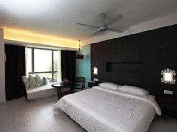 Avillion Admiral Cove : photo 2 de la chambre chambre double/lits jumeaux premium