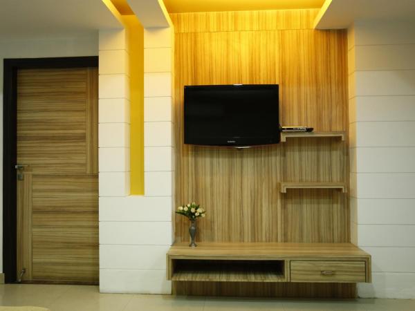 Hotel City Centre Residency : photo 4 de la chambre suite deluxe