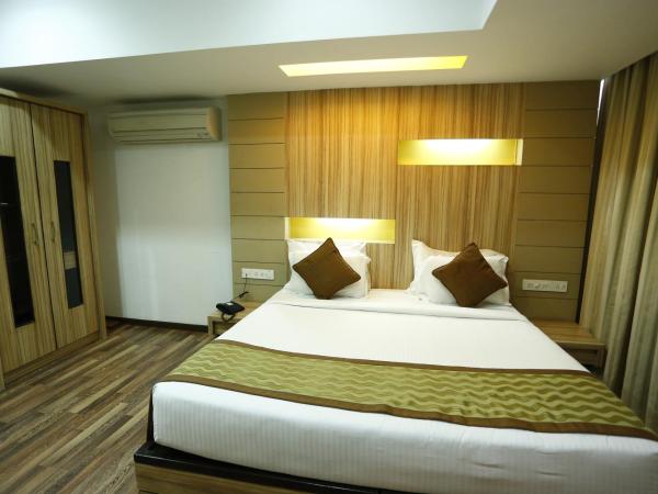 Hotel City Centre Residency : photo 2 de la chambre chambre lit queen-size deluxe