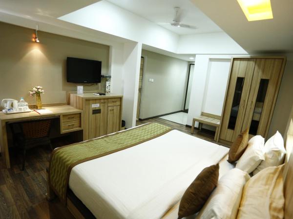 Hotel City Centre Residency : photo 7 de la chambre chambre lit queen-size deluxe