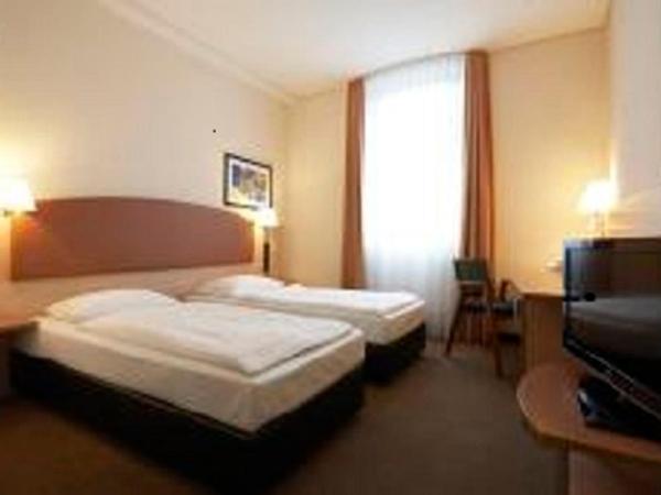 IntercityHotel Berlin Ostbahnhof : photo 5 de la chambre chambre double supérieure