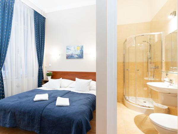 Budapest Panorama Central : photo 2 de la chambre economy double room - annex building