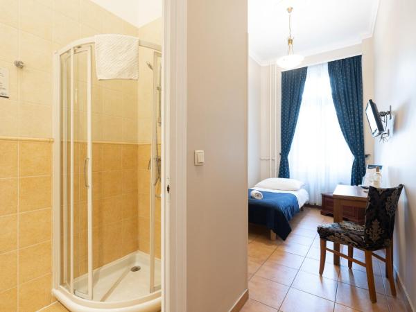 Budapest Panorama Central : photo 1 de la chambre chambre simple standard - bâtiment annexe