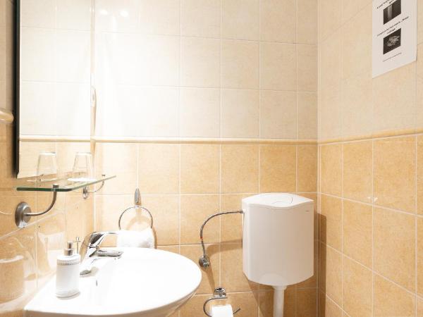 Budapest Panorama Central : photo 3 de la chambre chambre simple standard - bâtiment annexe