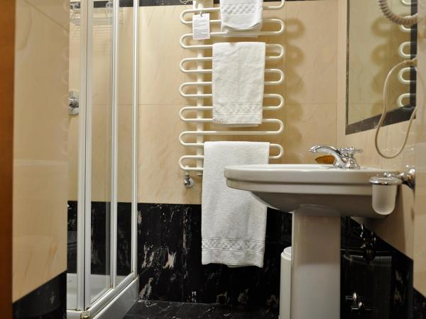 Hotel San Guido : photo 4 de la chambre chambre simple Économique